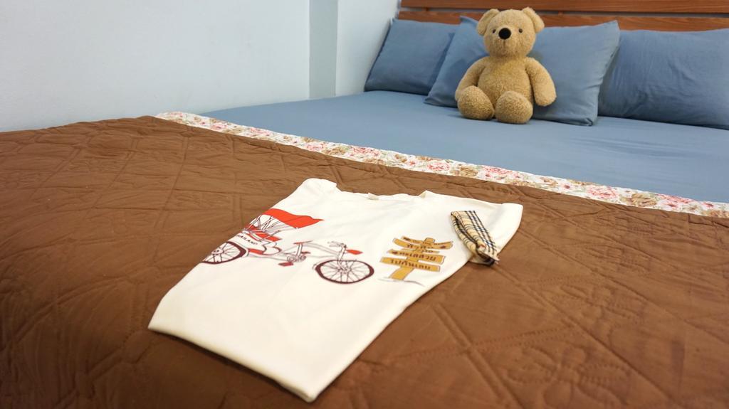 Naka Dream Hotel HHQ Buitenkant foto